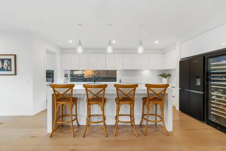Fourth view of Homely house listing, 2 Enrica Place, Wheelers Hill VIC 3150