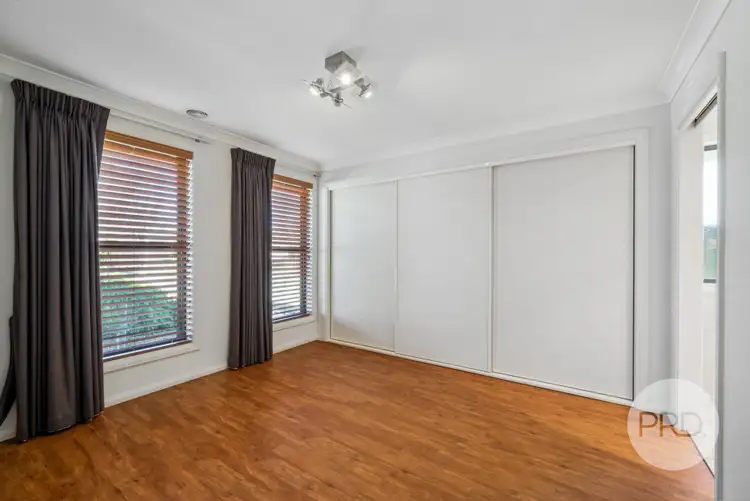 Fifth view of Homely house listing, 10 Quandong Place, Forest Hill NSW 2651
