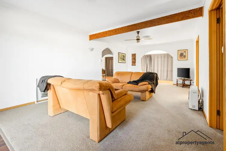 Fifth view of Homely house listing, 6 Riley Road, Horsham VIC 3400