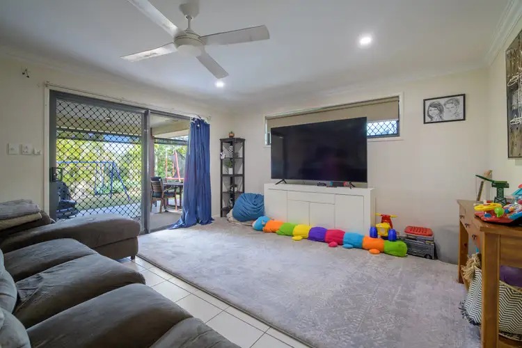 Sixth view of Homely house listing, 8 Christian Court, Glen Eden QLD 4680