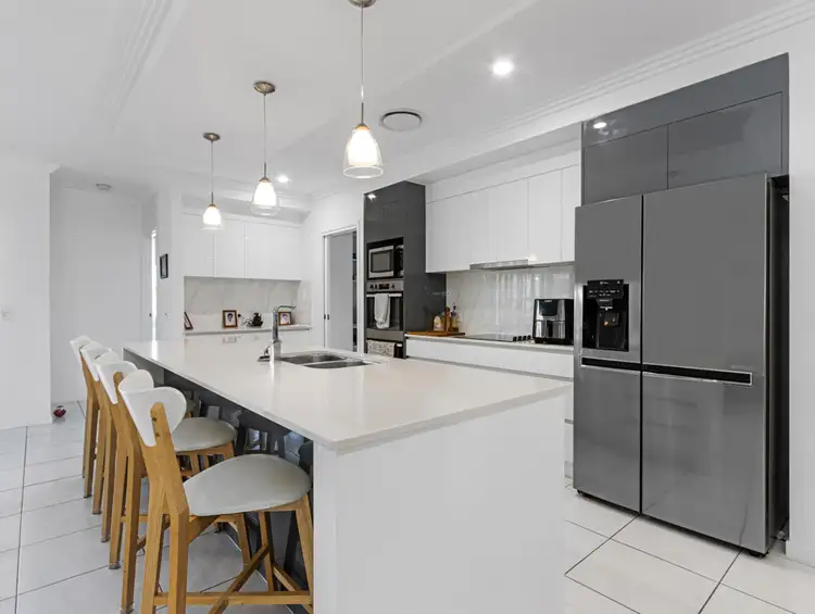 Sixth view of Homely house listing, 47 Ronaldo Way, Urangan QLD 4655