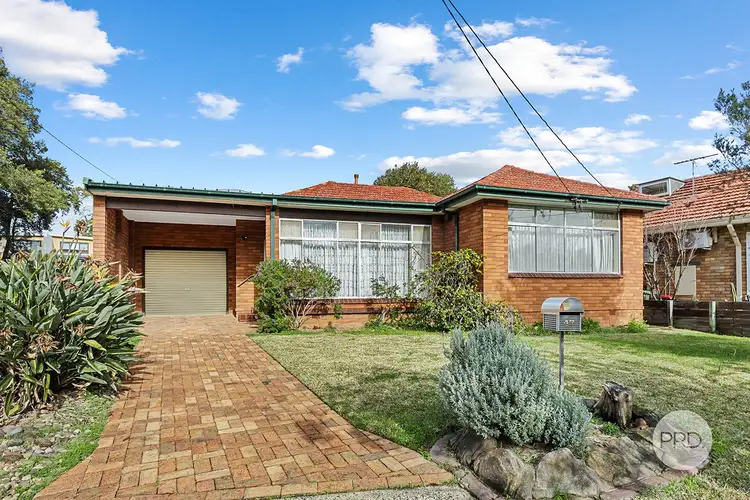 47 Caledonia Crescent