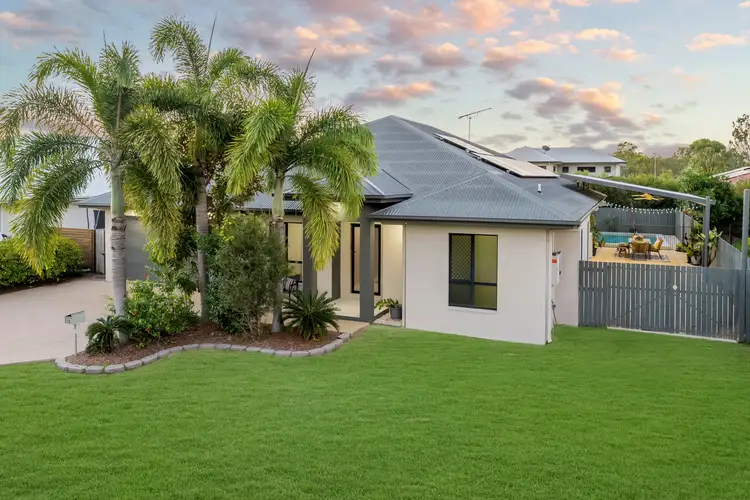 16 Ashmore Crescent, Burdell QLD 4818