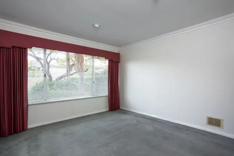 Fifth view of Homely house listing, 31 Ten Seldam Circle, Winthrop WA 6150