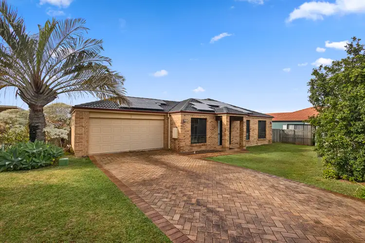 8 Johnston Place, Bracken Ridge QLD 4017