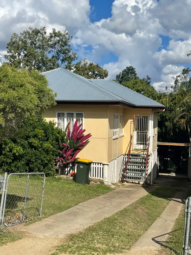 33 MEADE STREET, West Rockhampton QLD 4700