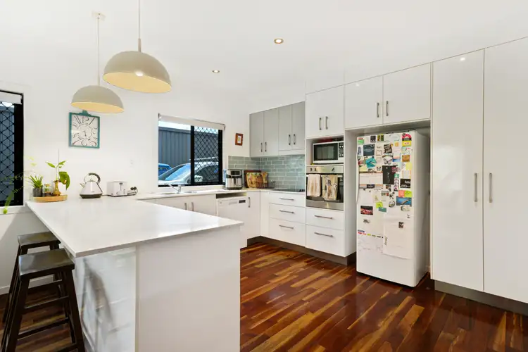 Second view of Homely house listing, 2/7 Centaurus Close, Telina QLD 4680
