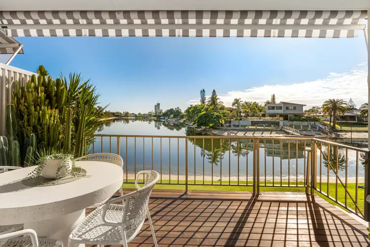2/53 Karbunya Street, Mermaid Waters QLD 4218