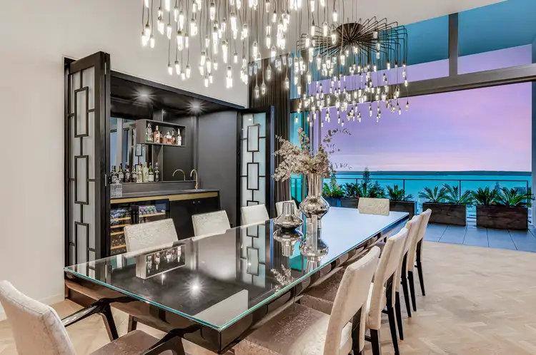 2601 Ephraim Island, Paradise Point QLD 4216