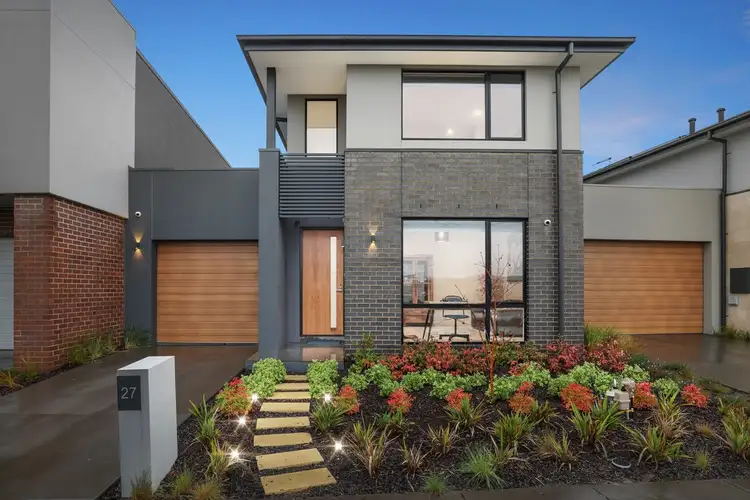 27 Cavenagh Boulevard, Mulgrave VIC 3170