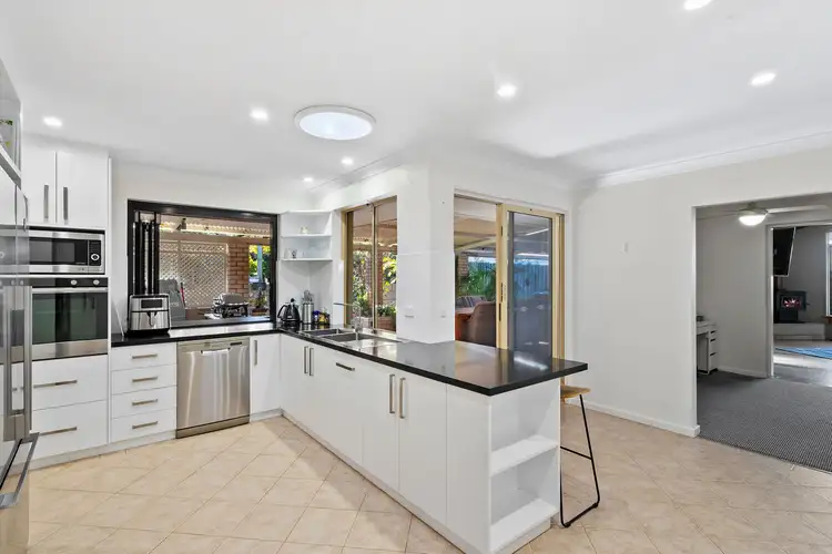 Fifth view of Homely house listing, 5 Tarata Close, Halls Head WA 6210