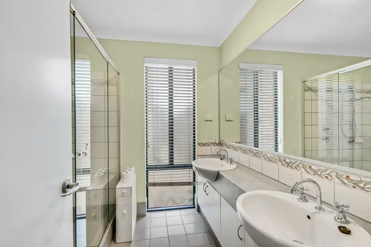 Sixth view of Homely house listing, 6 Marigold Court, South Bunbury WA 6230