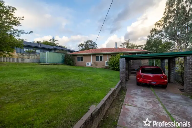 17 Carawatha Avenue, Mount Nasura WA 6112