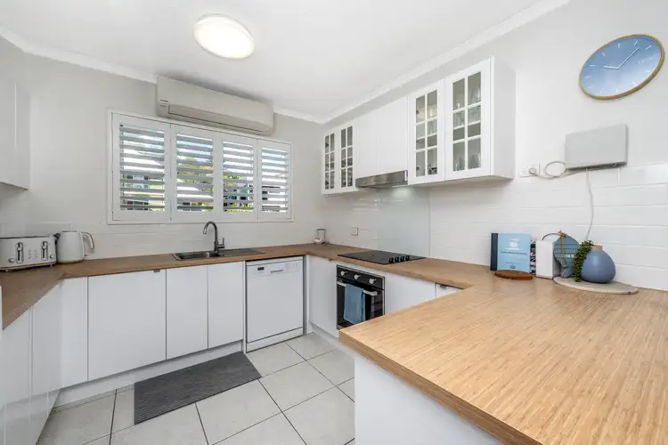 Fourth view of Homely unit listing, 8/33 The Strand, North Ward QLD 4810