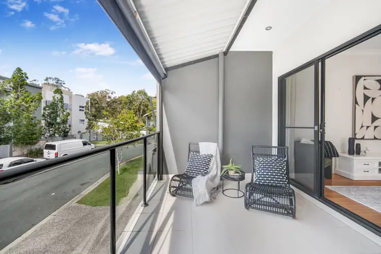 Sixth view of Homely semi-detached listing, 1/21 Castello Circuit, Varsity Lakes QLD 4227