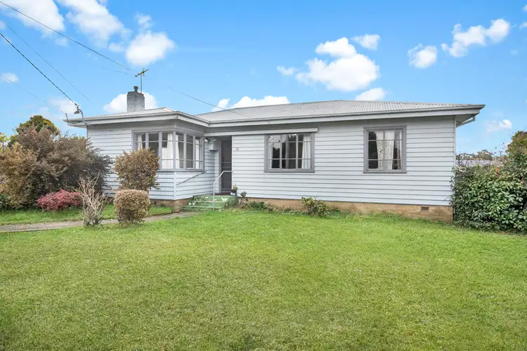 8 Mawson Place, Mayfield TAS 7248