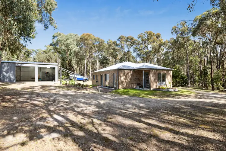 17 Cochrane Drive