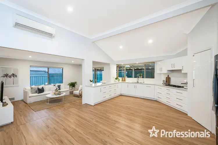 Fourth view of Homely house listing, 11 Grange Court, Kingsley WA 6026