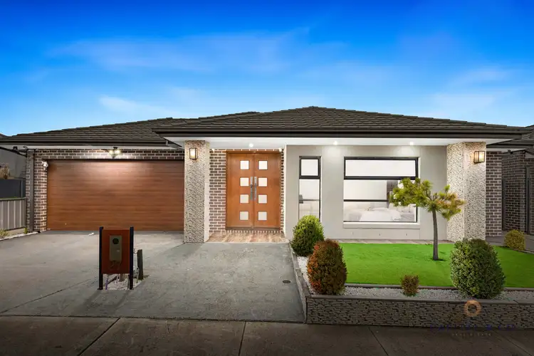 Main view of Homely house listing, 27 Durant Circuit, Kalkallo VIC 3064