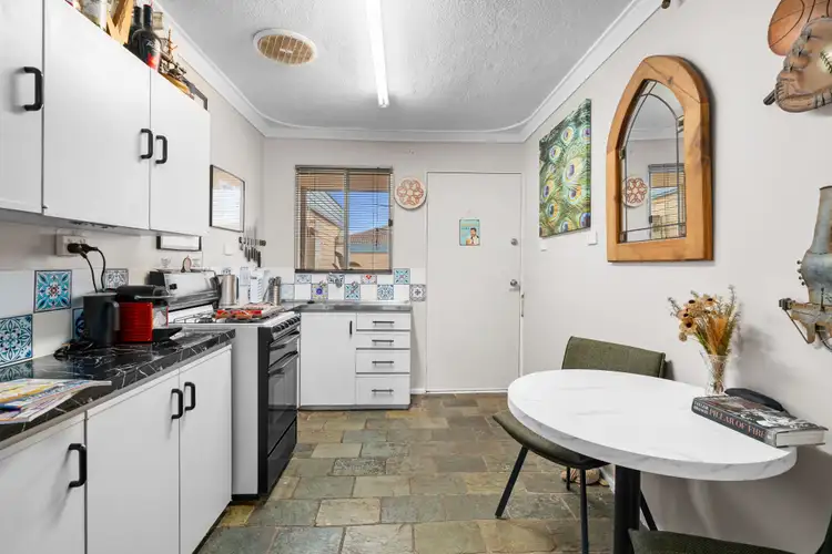 Fifth view of Homely house listing, 2/6 Uldina Place, Pinjarra WA 6208