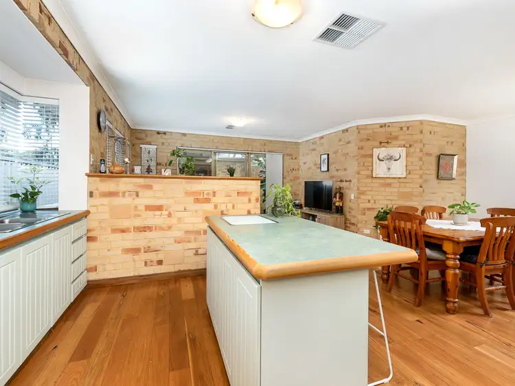 Sixth view of Homely house listing, 29 Hird Place, Palmyra WA 6157