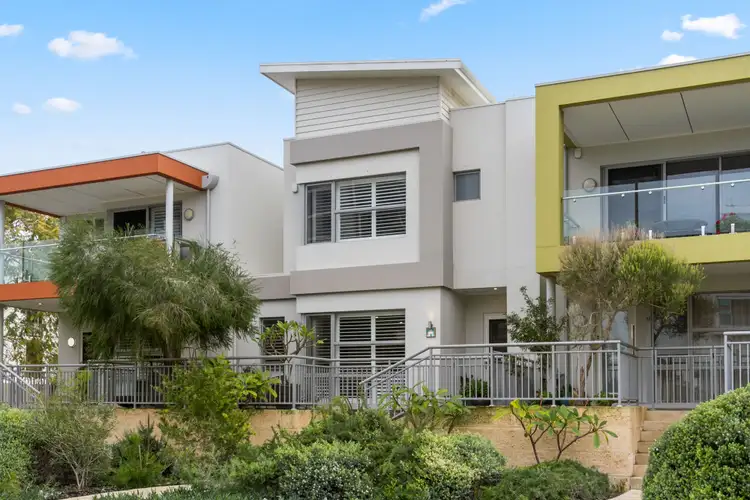 Second view of Homely house listing, 19 Advocate Way, North Coogee WA 6163