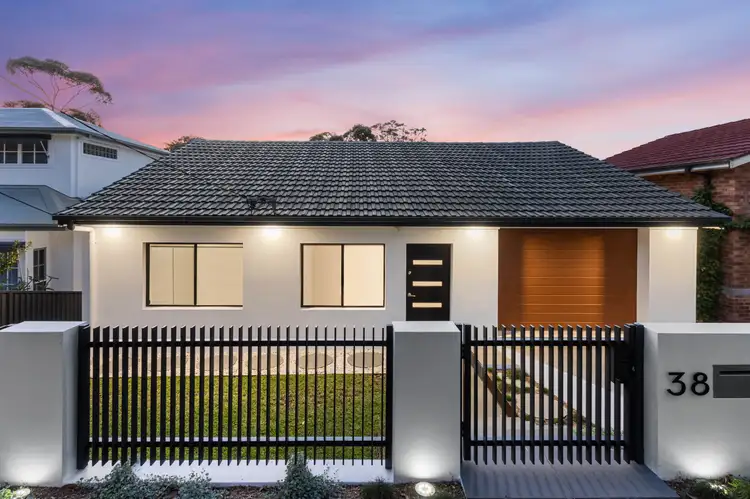 38 Ballantyne Road, Mortdale NSW 2223