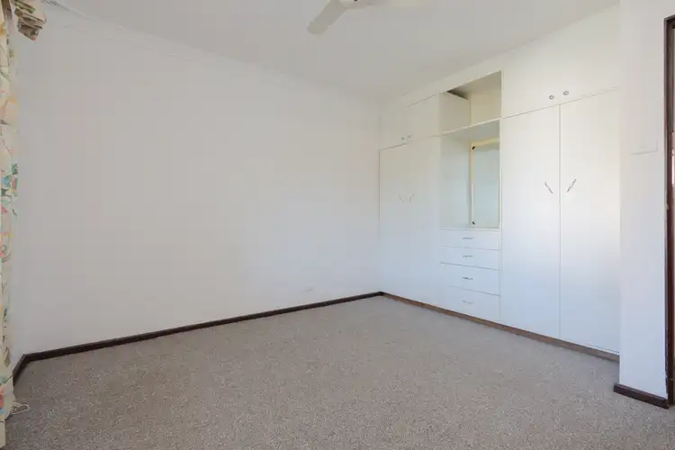 Sixth view of Homely unit listing, 1/5 Uldina Place, Pinjarra WA 6208