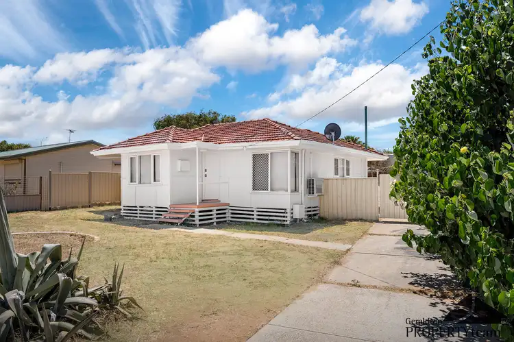 8 Oleander Crescent, Rangeway WA 6530
