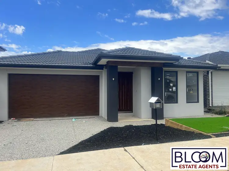 71 Courtenay Promenade, Fraser Rise VIC 3336