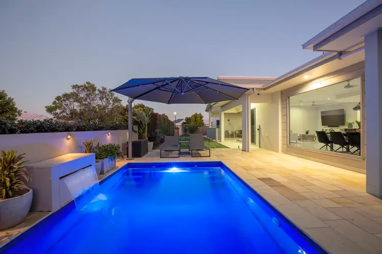 13 Glenoak Avenue, Richmond QLD 4740
