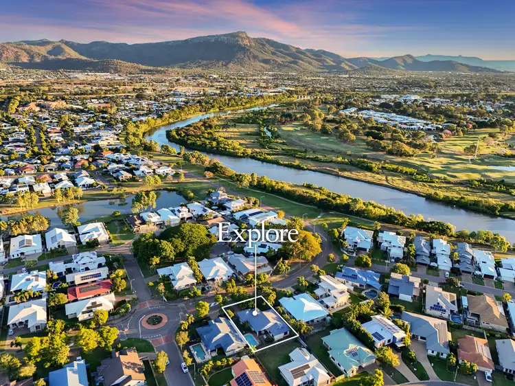 90 River Boulevard, Idalia QLD 4811