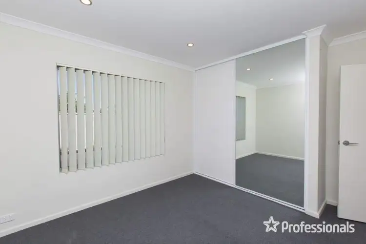 Seventh view of Homely unit listing, 2/22 Myimbar Way, Nollamara WA 6061