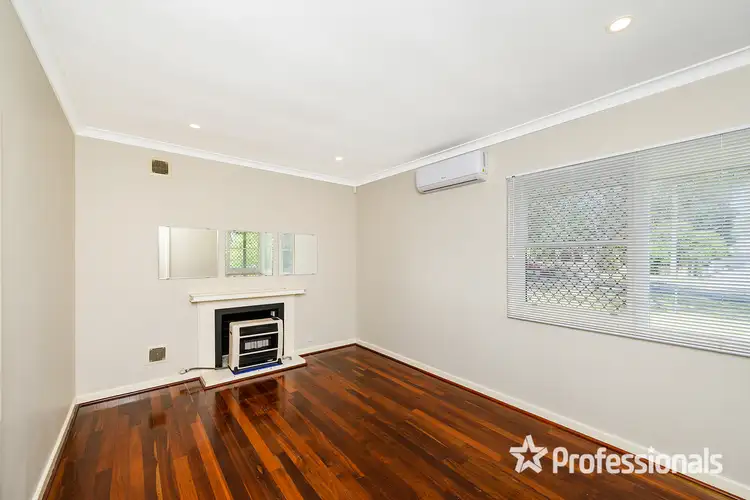 Seventh view of Homely house listing, 3 Chailey Place, Balga WA 6061