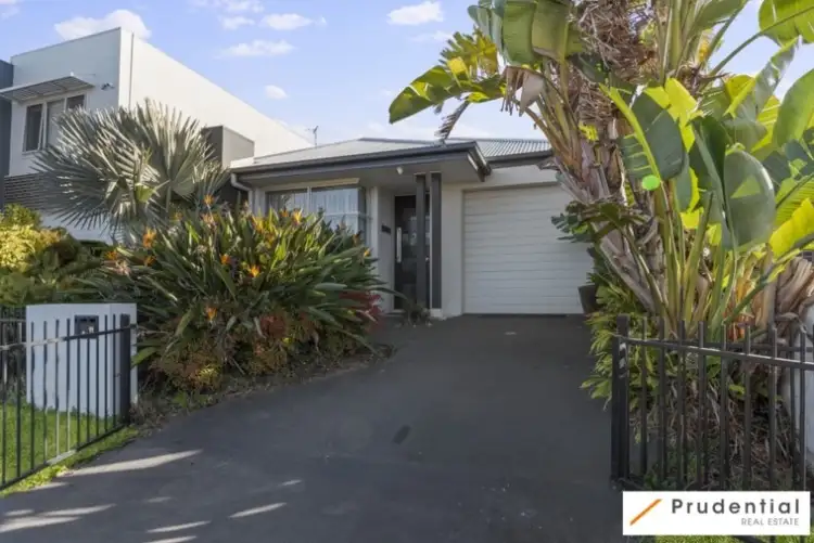 24 Village Circuit, Gregory Hills NSW 2557