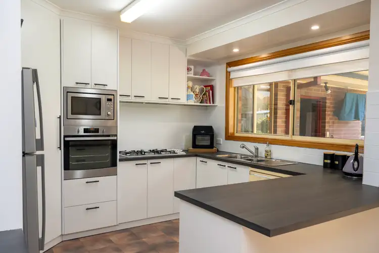 Seventh view of Homely house listing, 7 Kiewa Court, Kialla VIC 3631