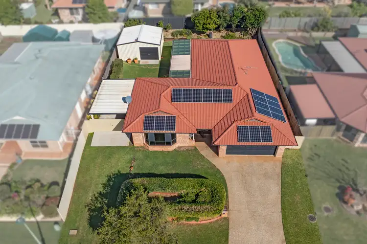 12 Allamanda Place, Ormiston QLD 4160