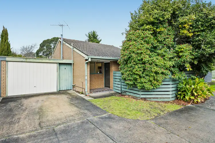 Main view of Homely unit listing, 4/56-60 Hamilton Road, Bayswater North VIC 3153
