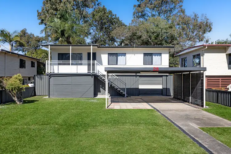 28 Silcock Street, Clontarf QLD 4019
