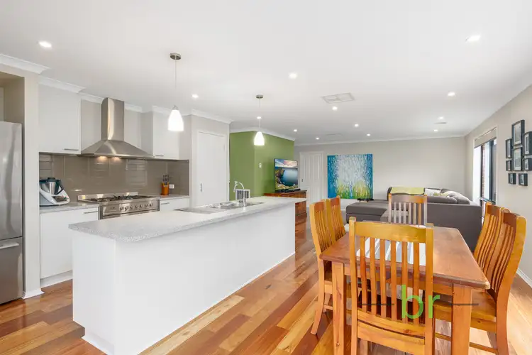 Sixth view of Homely house listing, 7 Yoorok Drive, Lara VIC 3212