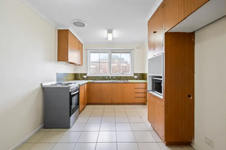 Fourth view of Homely unit listing, 18/374 Warrigal Road, Cheltenham VIC 3192