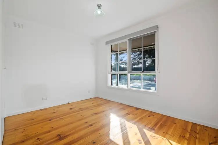 Fifth view of Homely unit listing, 18/374 Warrigal Road, Cheltenham VIC 3192