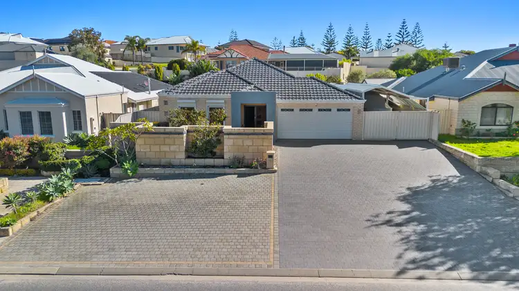 20 Rees Place, Wannanup WA 6210
