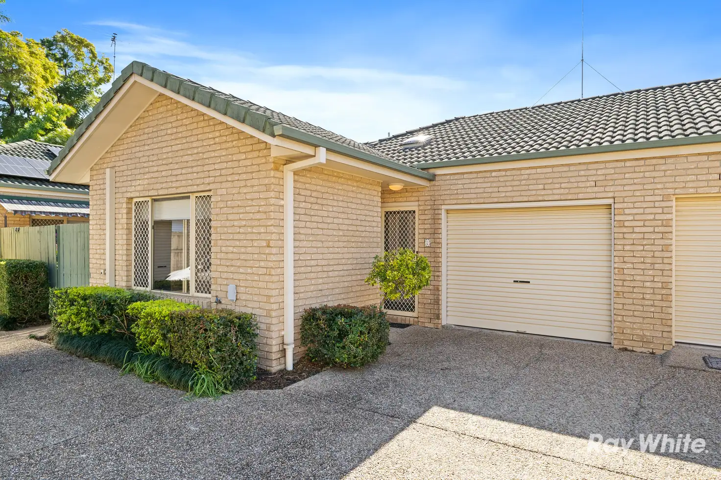 Main view of Homely townhouse listing, 2/27 Stevens Street, Yeronga QLD 4104