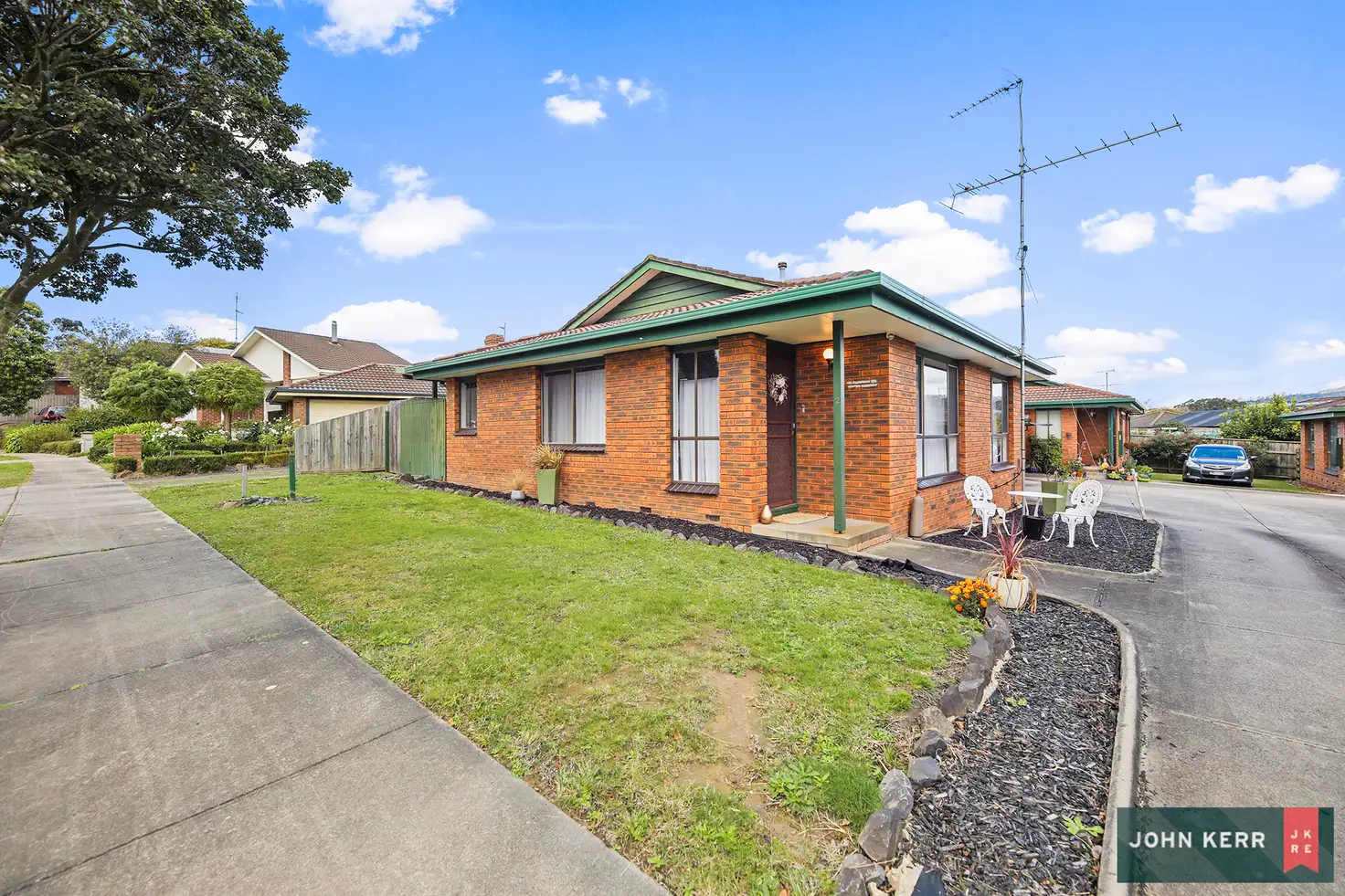Main view of Homely unit listing, 2/11-12 Merton Court, Newborough VIC 3825