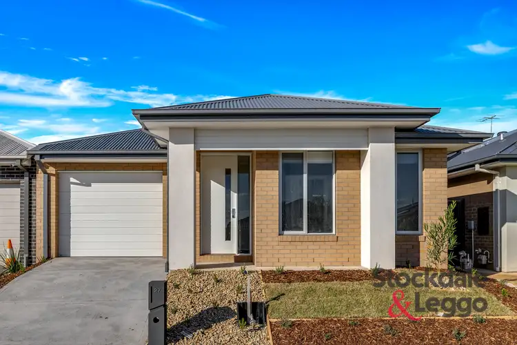 27 Genovesa Drive
