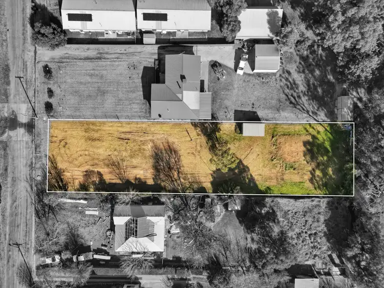 19 East Street, Canowindra NSW 2804