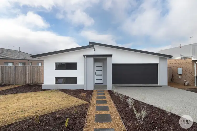 9 Sundance Boulevard, Winter Valley VIC 3358