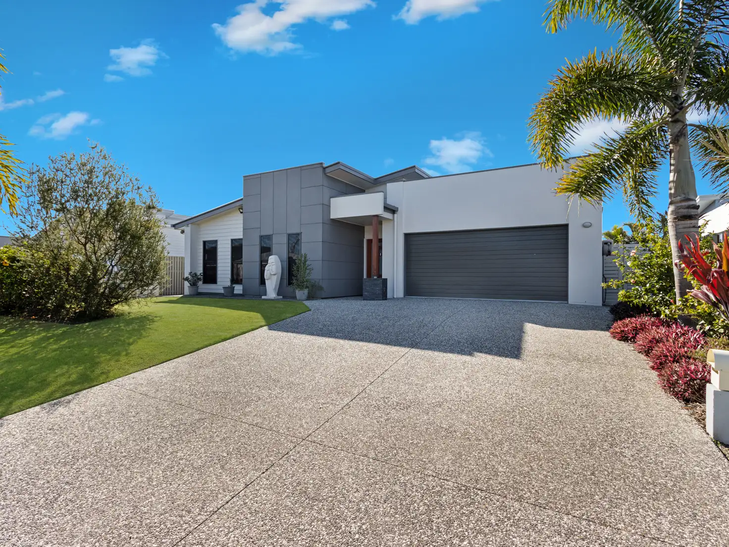 Main view of Homely house listing, 53 Royal Drive, Kawungan QLD 4655