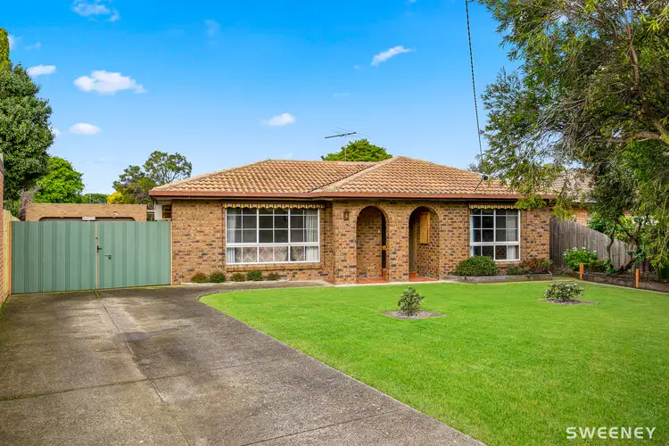 4 Peppermint Court, Altona Meadows VIC 3028